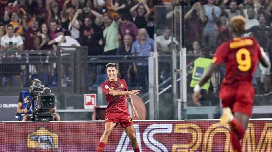 Festejo de Paulo Dybala para Roma ante Monza por Serie A. Foto: REUTERS.