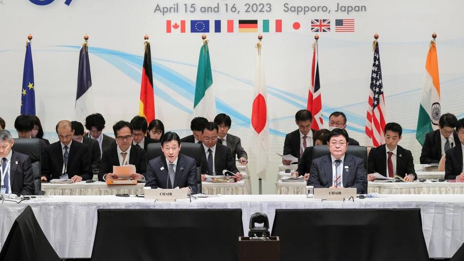 Ministros del G7 se comprometieron a acelerar la transición hacia energías renovables y limpias. EFE