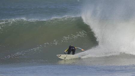 Katy Wirsch en un olón que duplicaba su altura. Se impuso en M14.