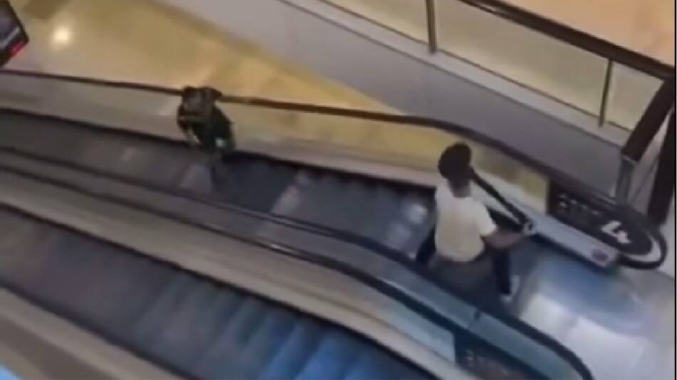 El héroe australiano que enfrentó al asesino del shopping en Sidney. Foto: X.