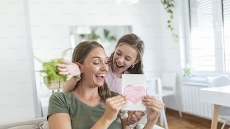 regalo, dia de la madre, dibujo. Fuente: Unsplash