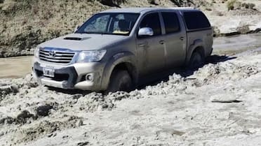 Continúa la búsqueda de los jubilados en Chubut: los hallazgos en la camioneta abandonada
