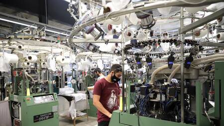 Industria, industria argentina, actividad industrial, NA