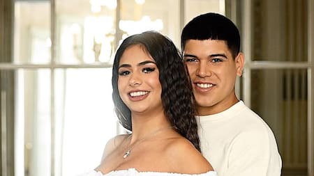 Thiago Medina y Daniela Celis.