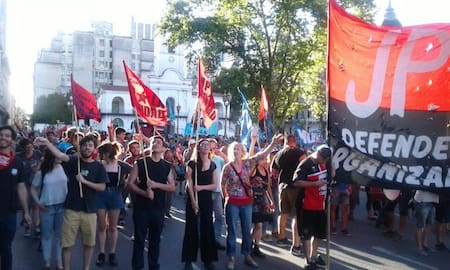 Marcha Plaza de Mayo - Mapuche