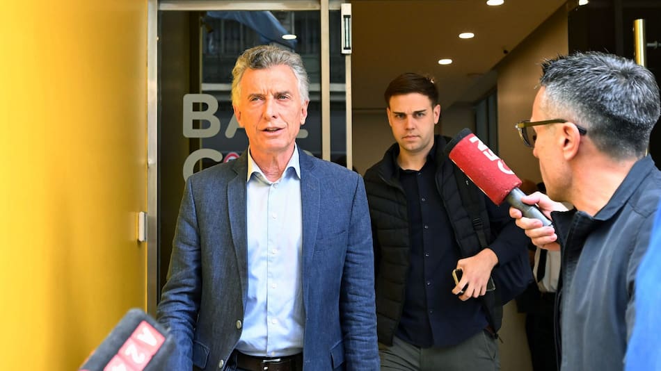 El expresidente convocó a una cumbre para discutir la alianza con La Libertad Avanza.