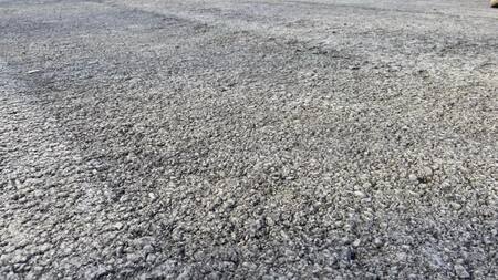 Pavimentan calles con plástico reciclado. Foto: Gobierno de Jujuy