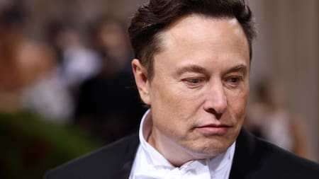 Elon Musk dice que en el colegio adoctrinan a su hija transgénero para que sea "comunista"