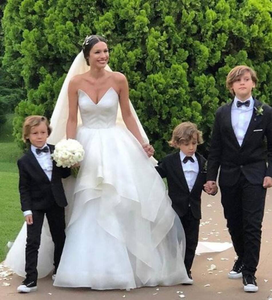 Pampita en su casamiento con Roberto García Moritán