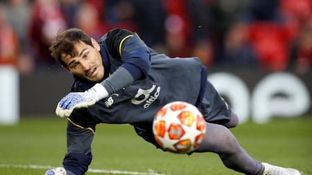 Iker Casillas, arquero, fútbol, España, REUTERS