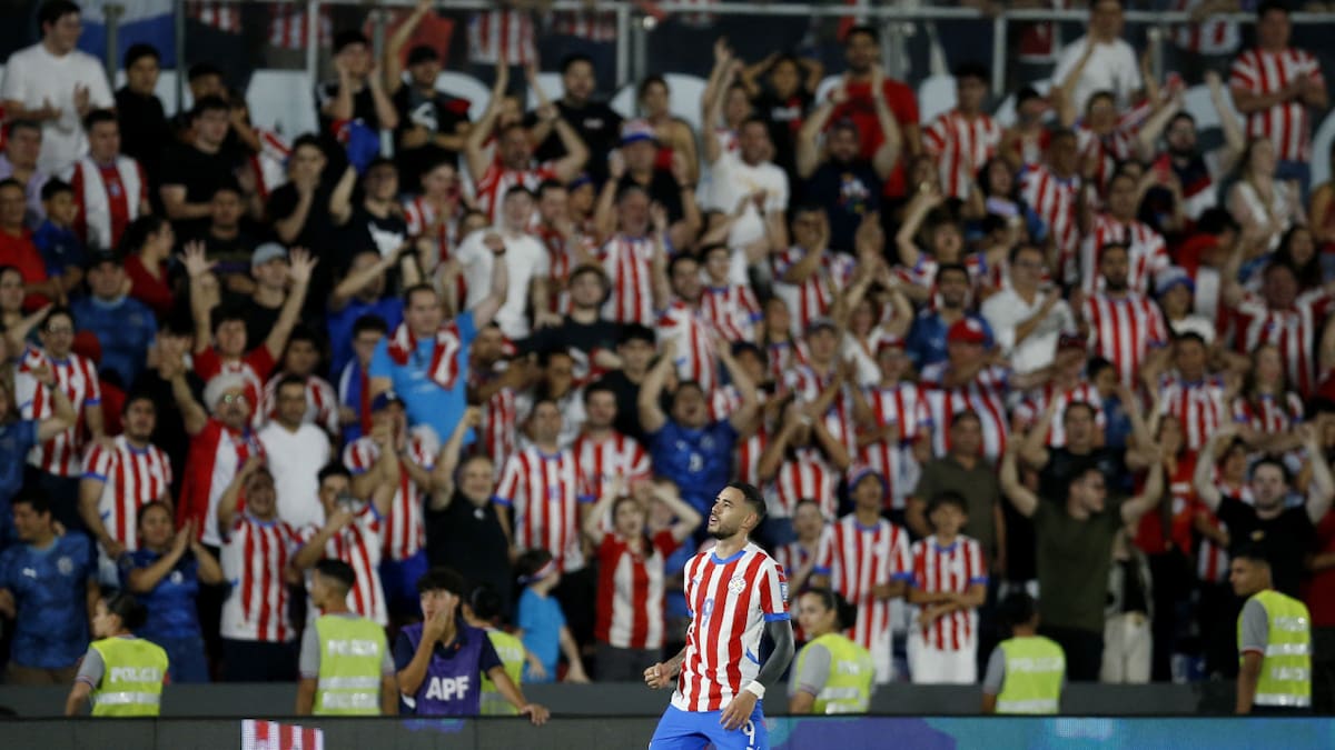El festejo del golazo que Antonio Sanabria le hizo a la Argentina. Foto: Reuters.