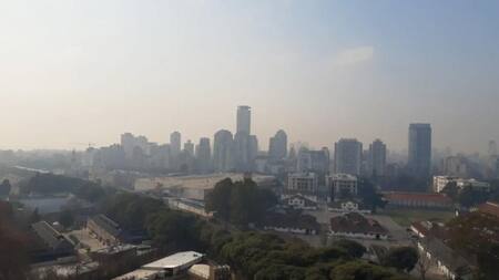 Humo en la Ciudad de Buenos Aires