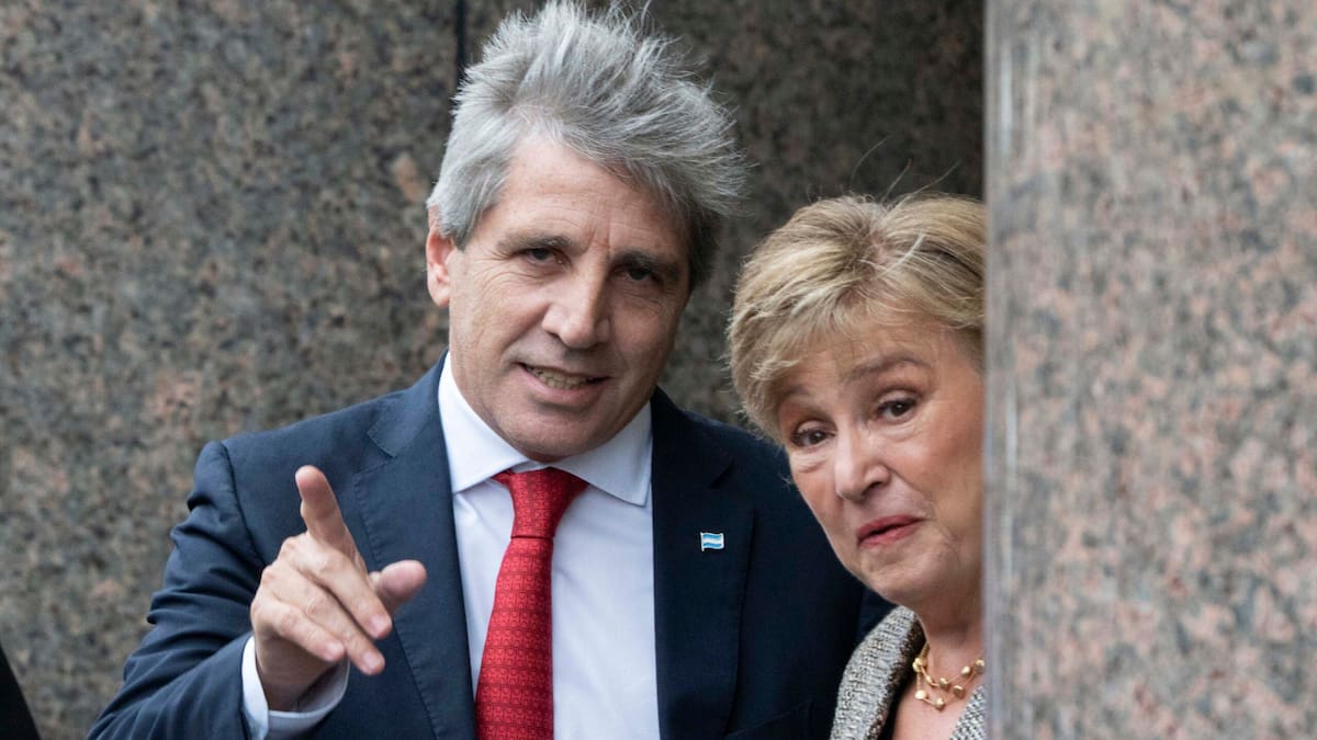 Kristalina Georgieva, acompañada del ministro Luis Caputo, durante el inició de su visita oficial a la Argentina.