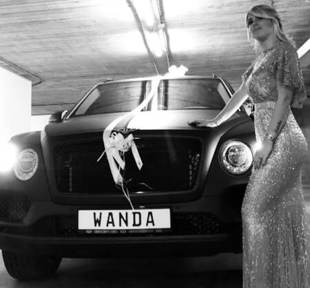 Mauro Icardi le regaló un SUV Bentley a Wanda Nara. Foto: Instagram.