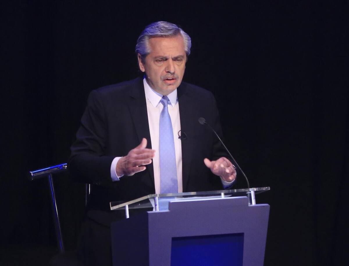 Alberto Fernández, AGENCIA NA