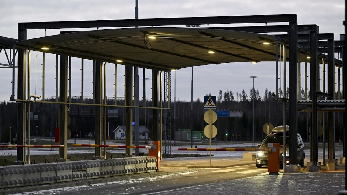 Paso fronterizo entre Finlandia y Rusia. Foto: Reuters.