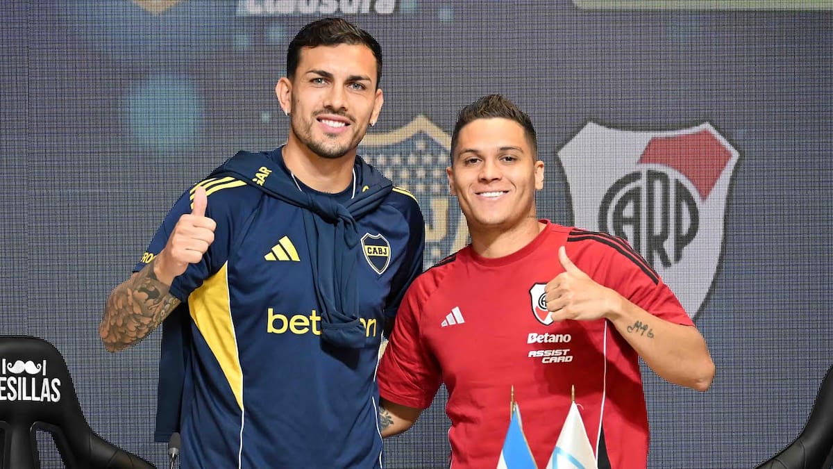 Conferencia de prensa entre Leandro Paredes y Juanfer Quintero