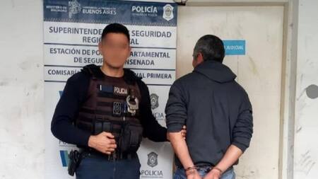 El hombre quedó detenido. Foto: NA.