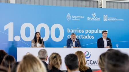 Evento de 1000 Barrios populares conectados. Foto: @ambrosinius.