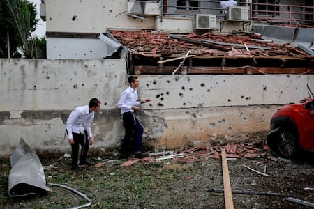 Destrozos en Israel tras el lanzamiento de misiles desde el Líbano. Foto: Reuters