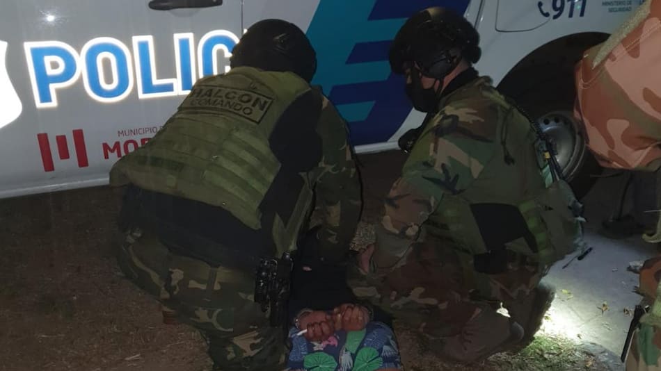 Toma de rehén en El Palomar, foto Twitter