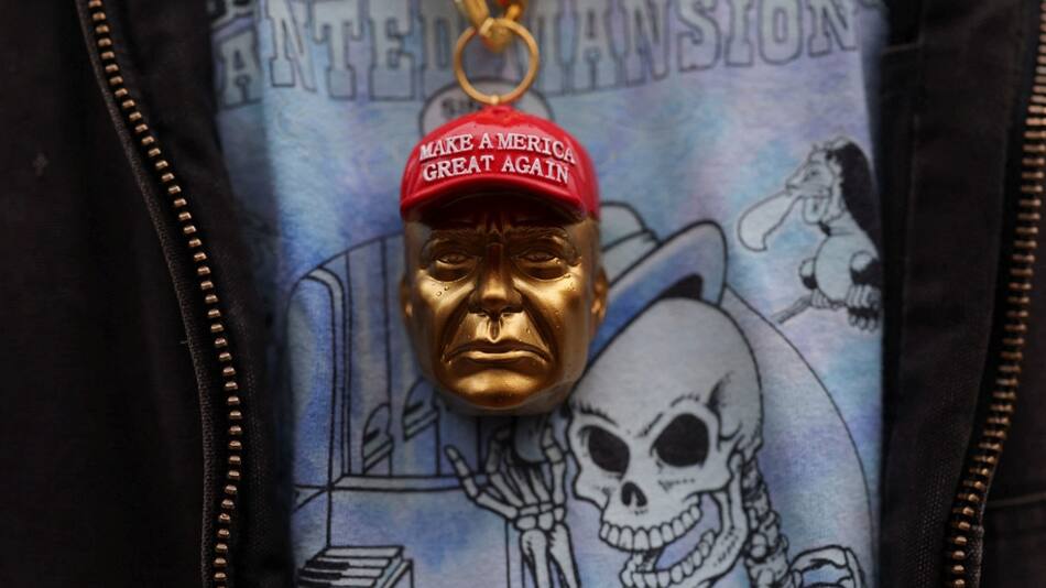 La "memecoin" de Donald Trump vale millones de dólares. Foto: Reuters / Amanda Perobelli