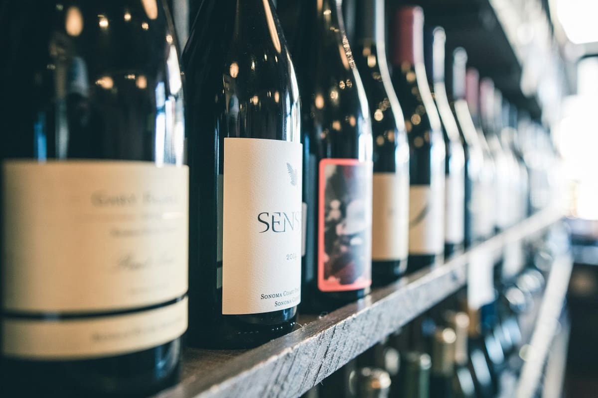 Vinos; bebidas alcohólicas. Foto: Unsplash.