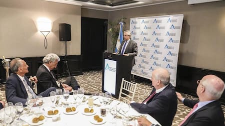 Empresarios, Gobierno, reunión, NA