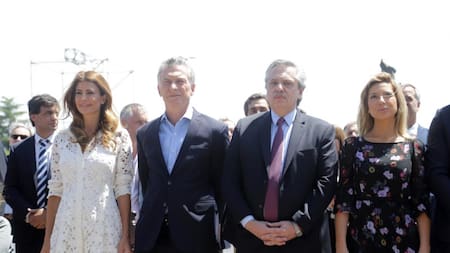 Misa en la Basílica de Luján por el Día de la Virgen, Mauricio Macri, Alberto Fernández, Fabiola Yáñez y Juliana Awada, NA