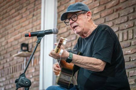 Mariel Fernández recibió a Silvio Rodríguez en Moreno.