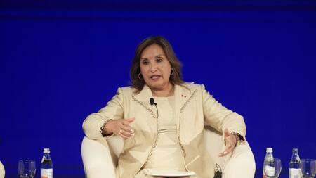 Dina Boluarte, presidenta de Perú. Foto: EFE.