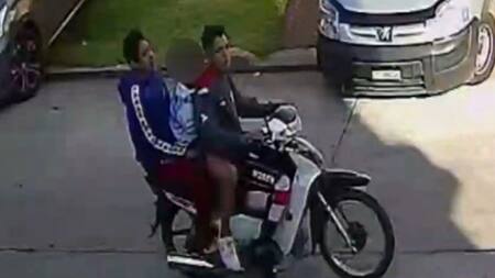 Los tres sujetos siguen prófugos. Foto: captura video.