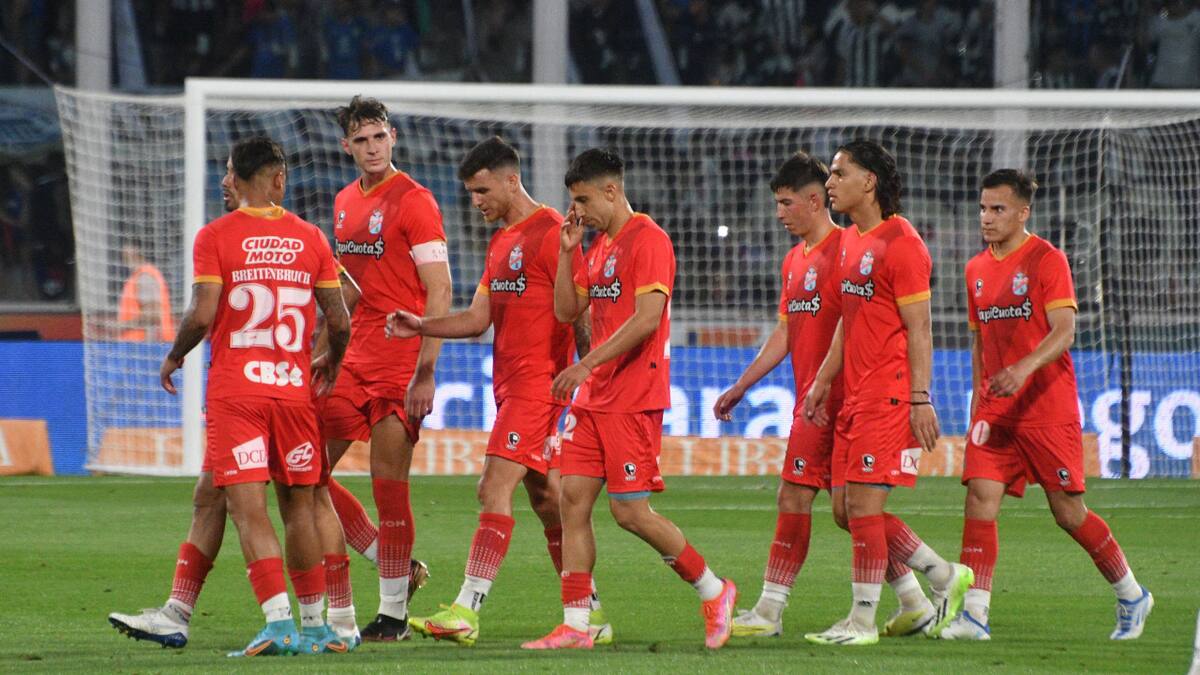 Arsenal vs Talleres, Copa de la Liga. Foto: Télam