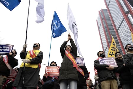 Manifestaciones de médicos en Corea del Sur. Foto: EFE.