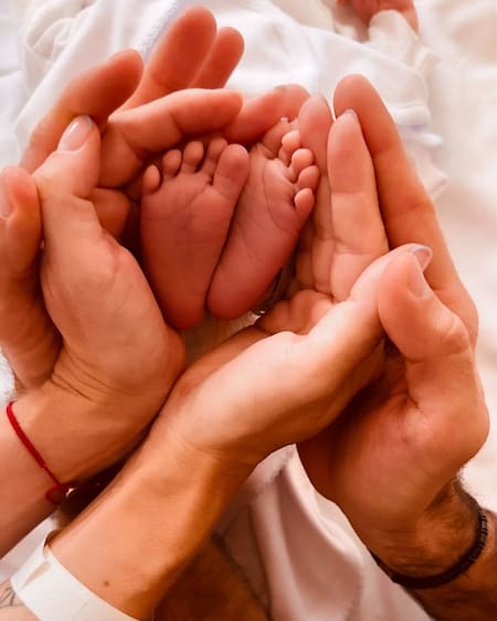 La tierna postal que compartió Nicole Neumann tras la llegada de Cruz. Foto: Instagram @nikitaneumannoficial.