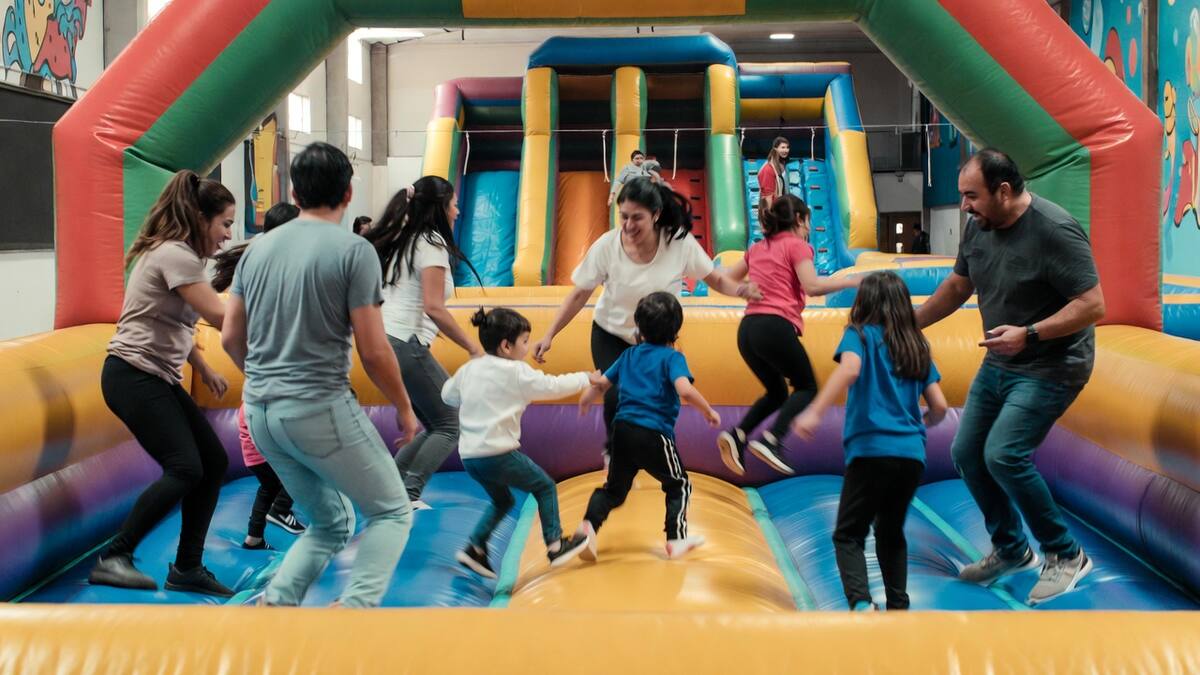 Un plan para chicos y grandes: Super Jump, el parque inflable del verano.