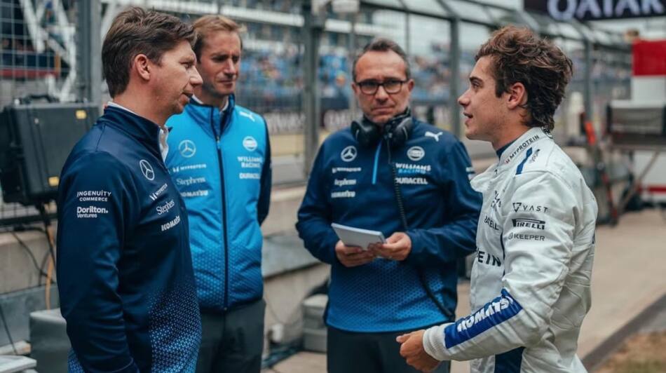James Vowles y Franco Colapinto. Foto: X @WilliamsRacing.