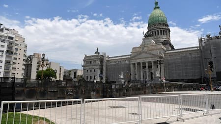 Se debate la reforma laboral en el Senado: el operativo de seguridad en el Congreso