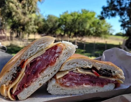 Sándwiches de La Matera. Foto: @lamateralezama