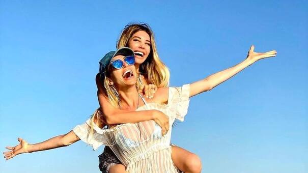 Vicky y Stefy Xipolitakis : "Más que hermanas" de vacaciones en Mar del Sur