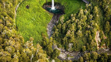 Cascada Santa Ana, en Neuquén. Foto: Instagram @respiraargentina