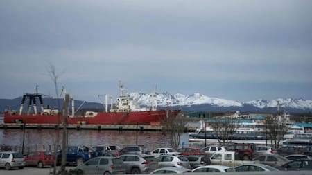 Tierra del Fuego puerto chino
