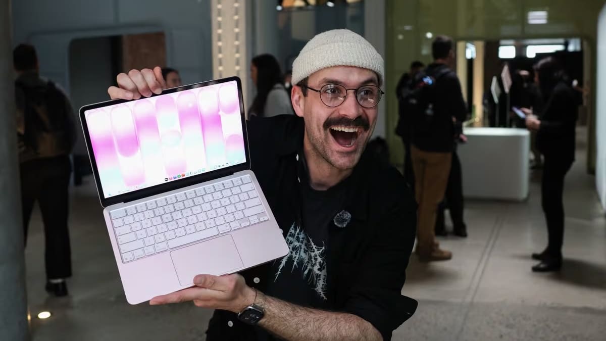 Furor y ventas récord por el MacBook Neo.