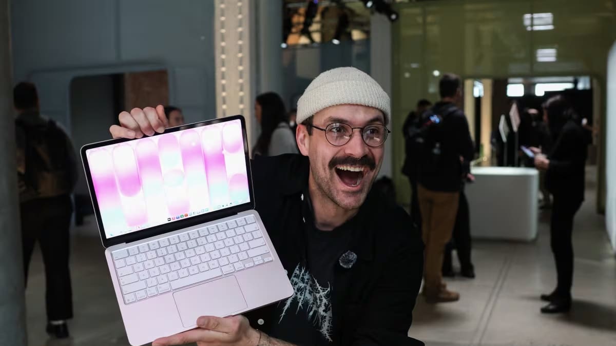 Furor y ventas récord por el MacBook Neo: Apple no da abasto y planea duplicar la producción en 2026