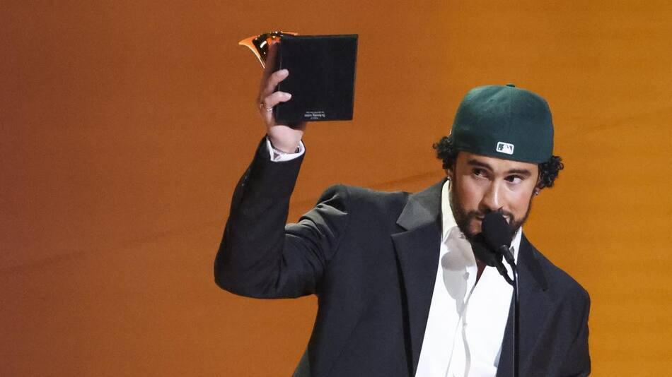 Bad Bunny en los Grammys 2023. Foto: Reuters.