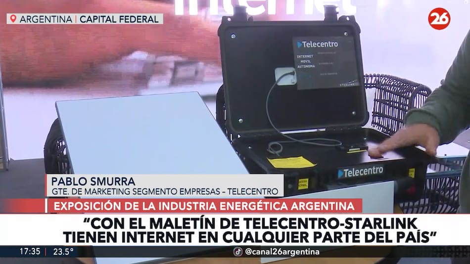 Pablo Smurra en la Exposición de la Industria Energética Argentina.