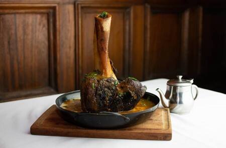 Bodegón "Club Belgrano", en CABA. Foto: Instagram / lacasonadebelgrano.