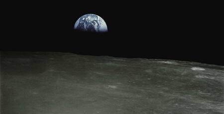 Universo, espacio, planeta Tierra. Foto: Unsplash.