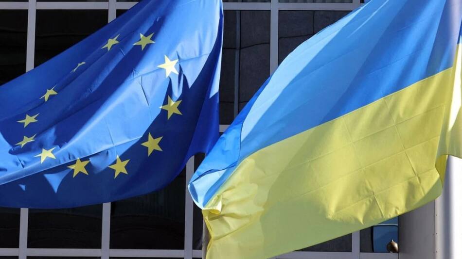 Bandera UE y Ucrania. Foto: Reuters