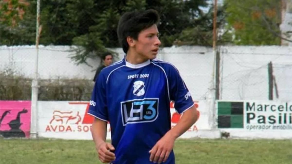 Los comienzos de Lisandro Martínez en Gualguay